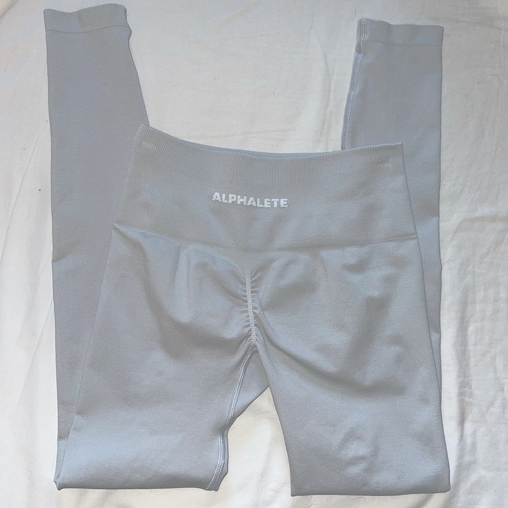 Alphalete leggings